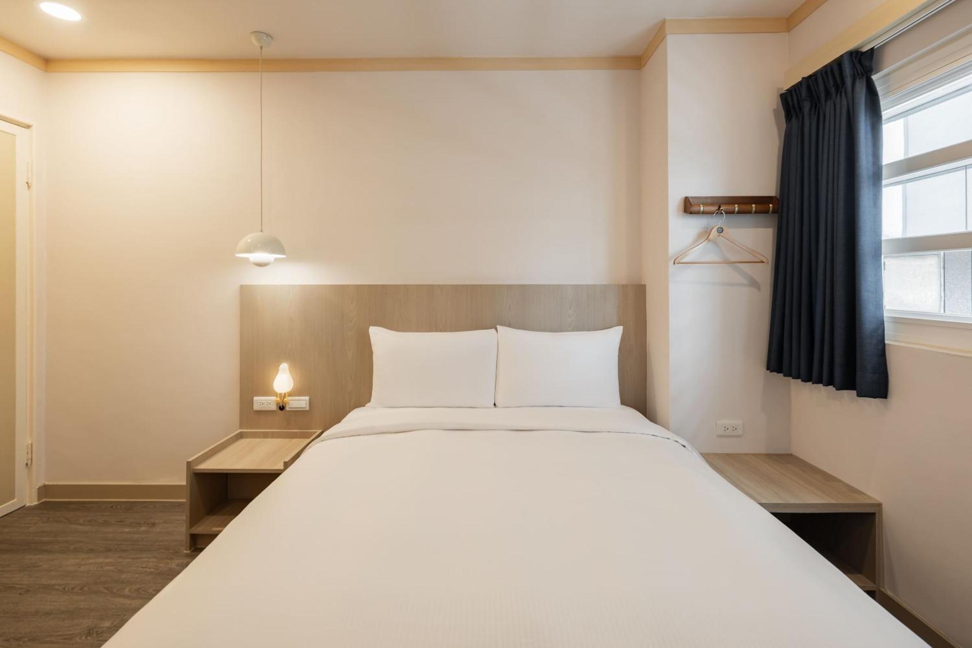 Kindness Hotel - Tainan Minsheng Habitación foto