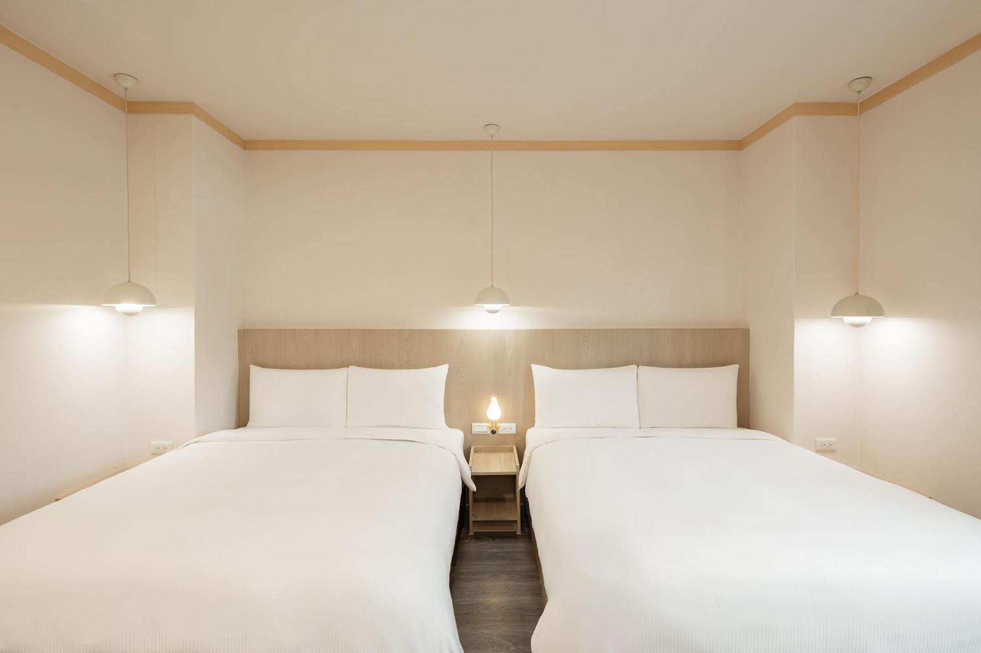 Kindness Hotel - Tainan Minsheng Habitación foto