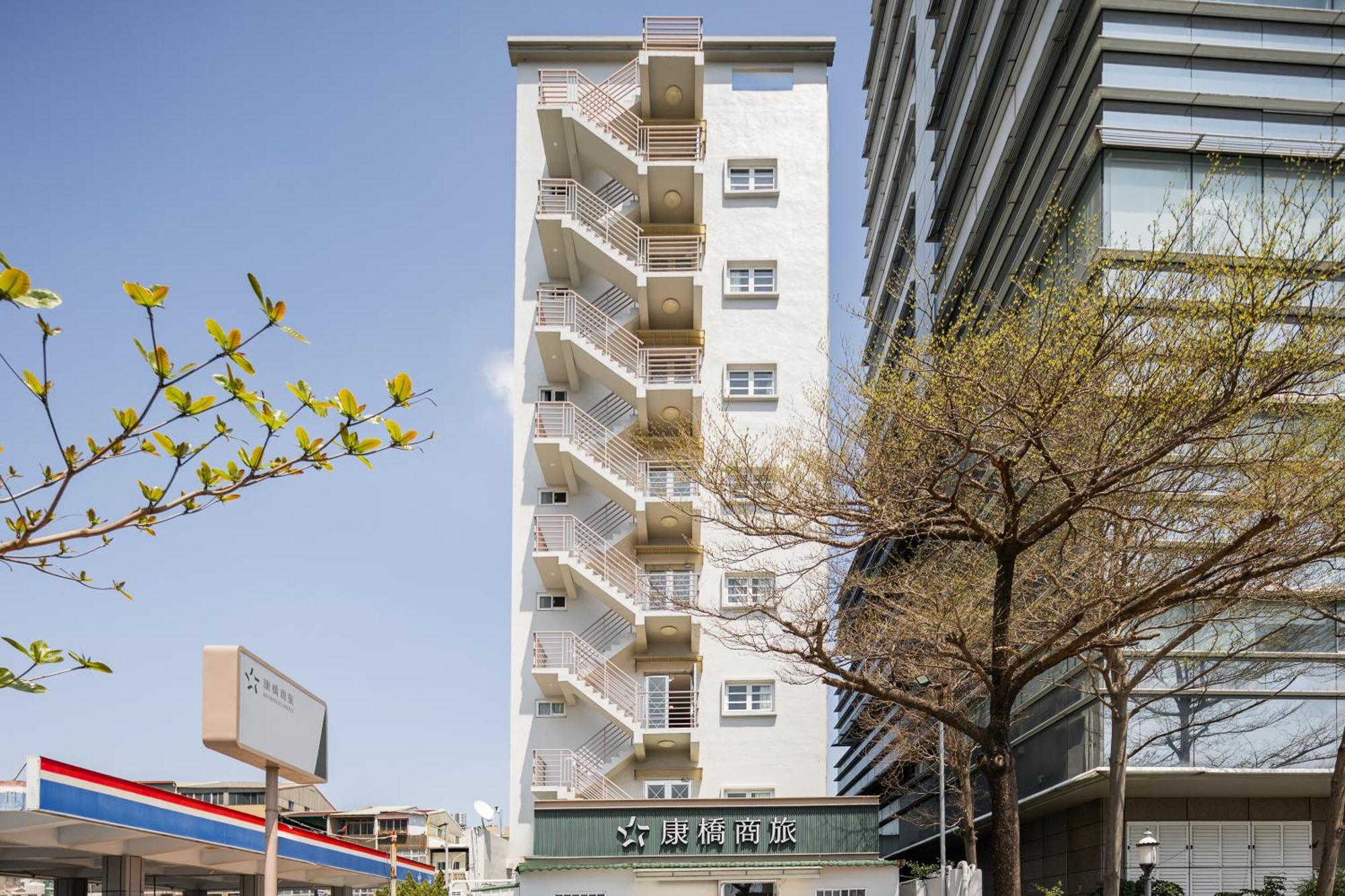 Kindness Hotel - Tainan Minsheng Exterior foto