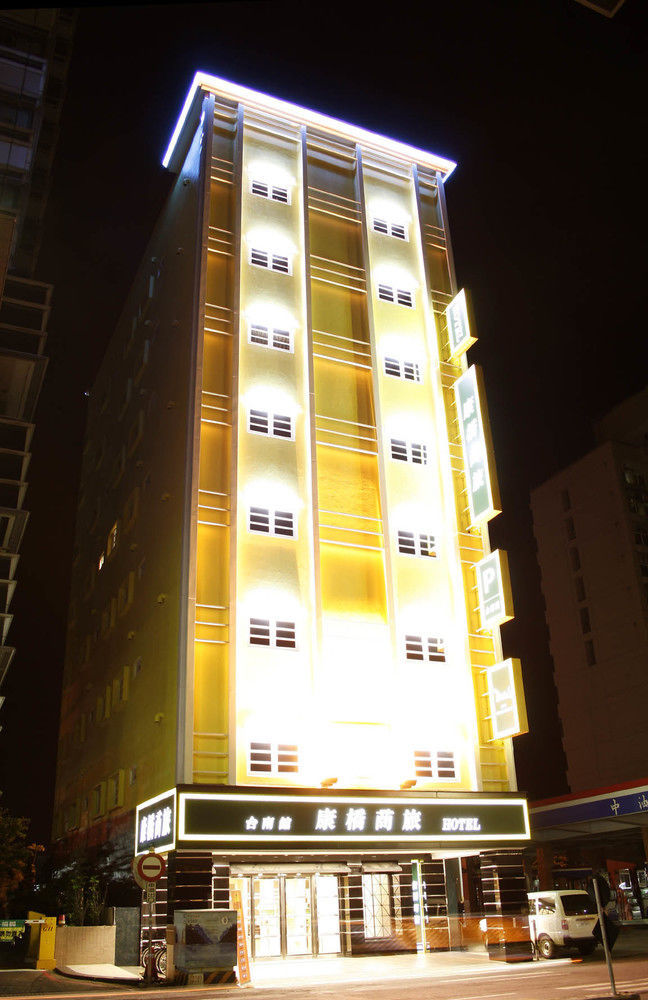 Kindness Hotel - Tainan Minsheng Exterior foto